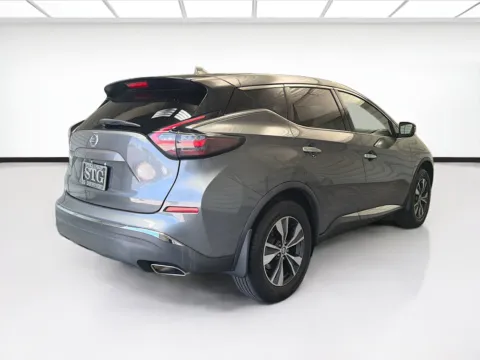 More photos of 2019 Nissan Murano S at STG Montclair, CA