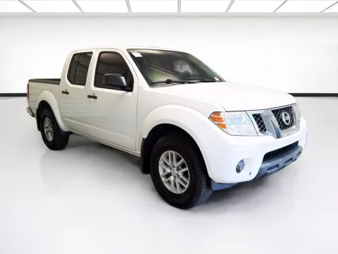 Another view of 2018 Nissan Frontier SV for sale in Montclair, CA at STG Montclair