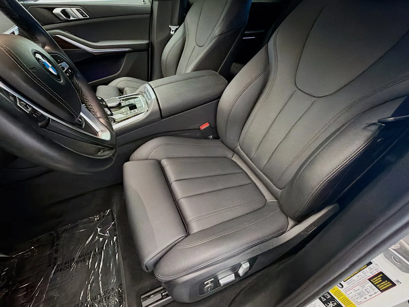 BMW X5 photo 11