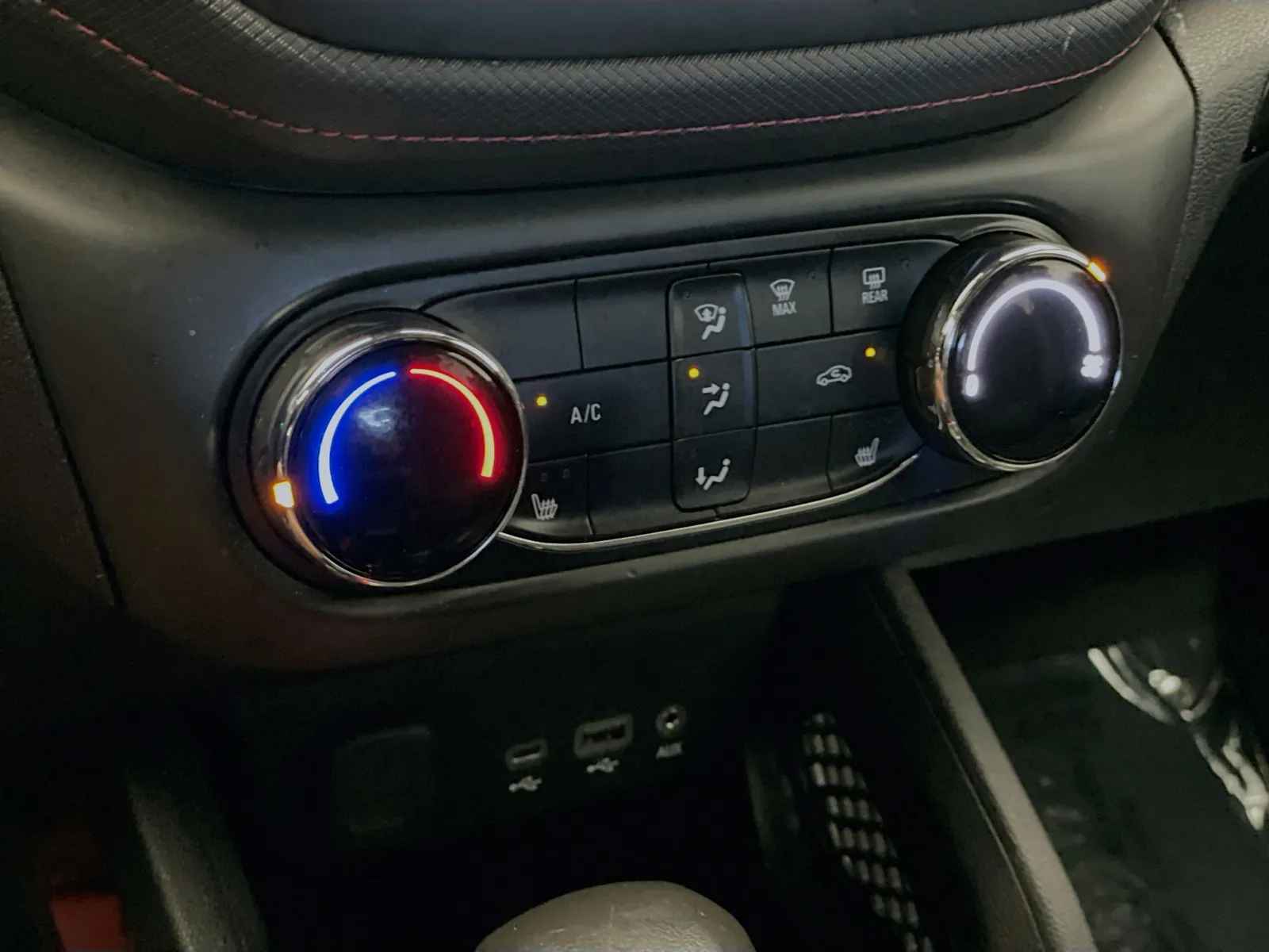 Chevrolet Trailblazer photo 11