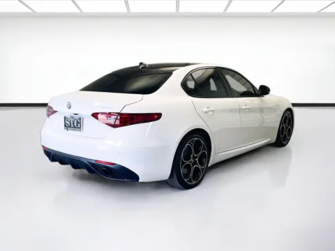 More photos of 2023 Alfa Romeo Giulia Veloce at STG Montclair, CA