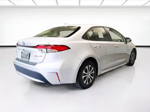 More photos of 2022 Toyota Corolla Hybrid LE at STG Montclair, CA