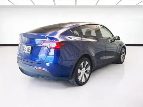 More photos of 2022 Tesla Model Y Long Range at STG Montclair, CA