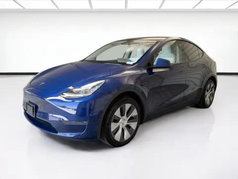 Blue 2022 Tesla Model Y Long Range for sale in Montclair, CA