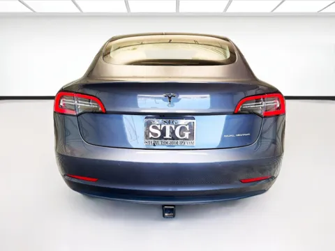 More photos of 2022 Tesla Model 3 Long Range at STG Montclair, CA