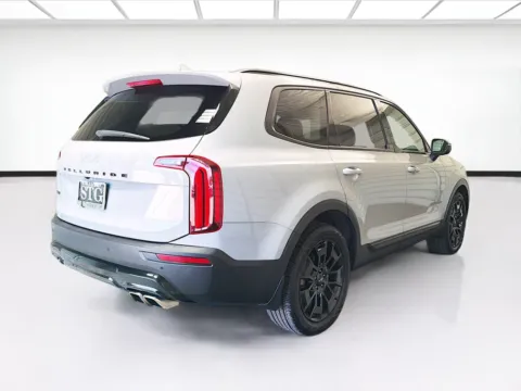 More photos of 2022 Kia Telluride EX at STG Montclair, CA