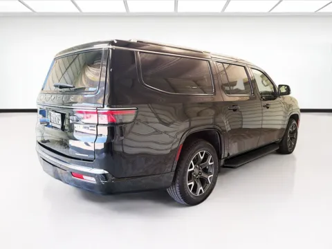 More photos of 2024 Jeep Wagoneer L Series III at STG Montclair, CA