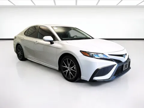 Another view of 2022 Toyota Camry Hybrid SE for sale in Montclair, CA at STG Montclair