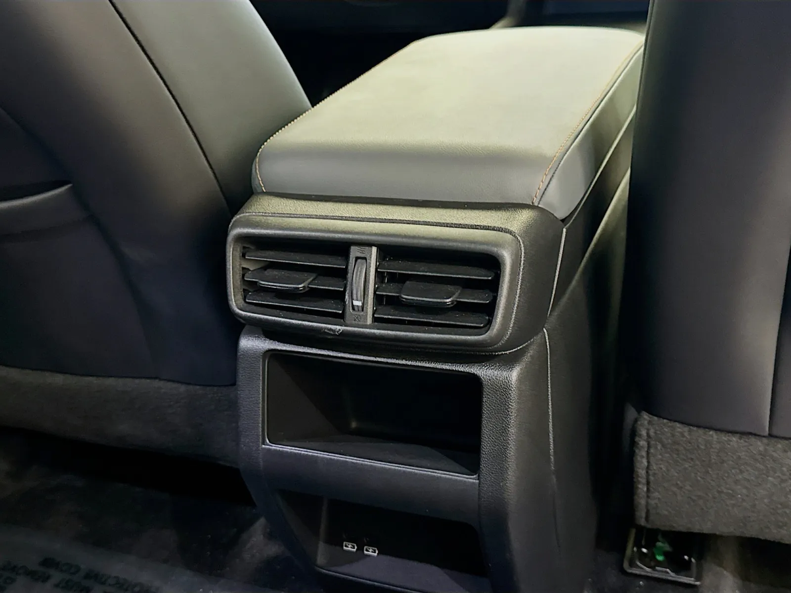 Honda Prologue photo 16
