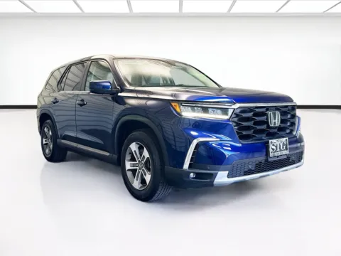 Another view of 2024 Honda Pilot EX-L 8 Passenger for sale in Montclair, CA at STG Montclair