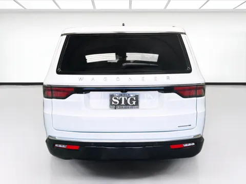 More photos of 2024 Jeep Wagoneer Series II at STG Montclair, CA