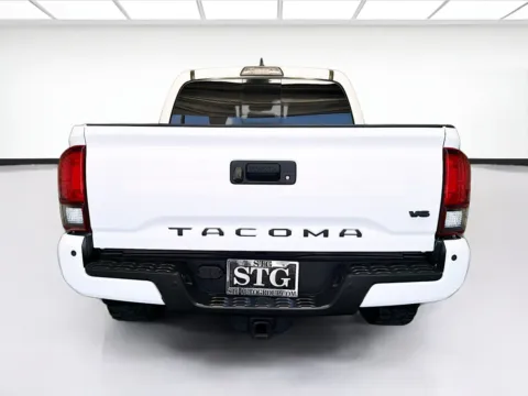 More photos of 2019 Toyota Tacoma TRD Off-Road V6 at STG Montclair, CA