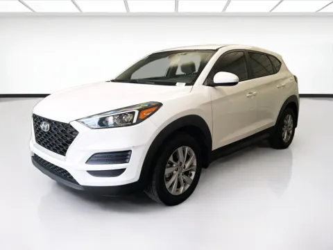 White 2021 Hyundai Tucson SE for sale in Montclair, CA