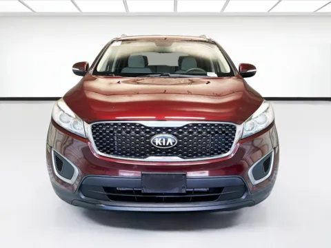 Photos of 2018 Kia Sorento LX for sale in Montclair, CA at STG Montclair