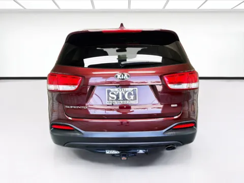 More photos of 2018 Kia Sorento LX at STG Montclair, CA