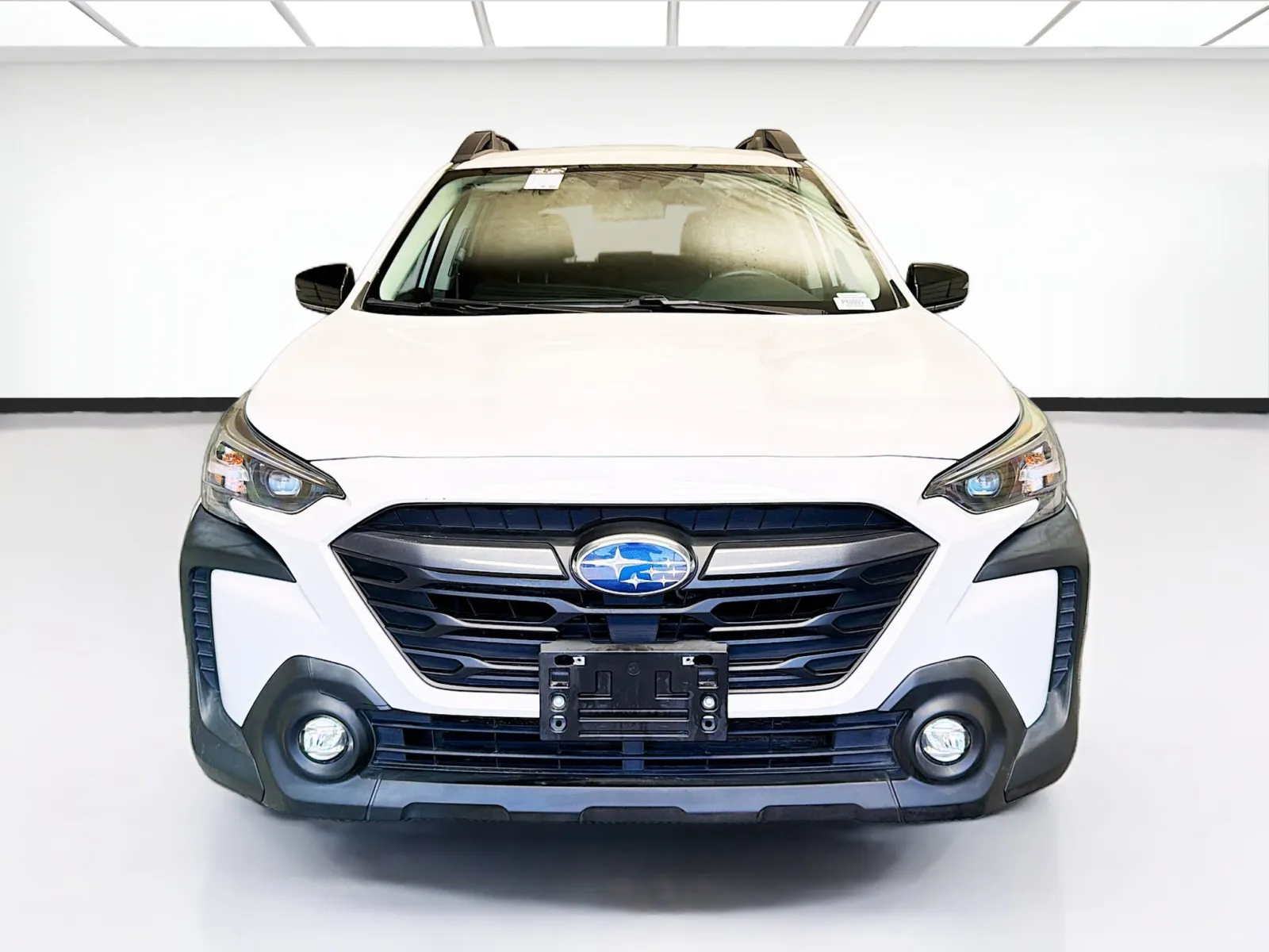 Subaru Outback photo 2