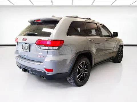 More photos of 2019 Jeep Grand Cherokee Trailhawk at STG Montclair, CA