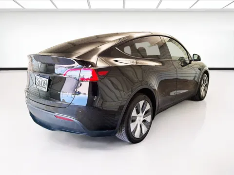 More photos of 2023 Tesla Model Y Long Range at STG Montclair, CA