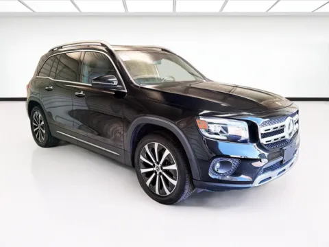 Another view of 2022 Mercedes-Benz GLB 250 for sale in Montclair, CA at STG Montclair