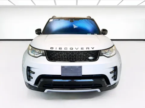 Photos of 2020 Land Rover Discovery Landmark Edition for sale in Montclair, CA at STG Montclair