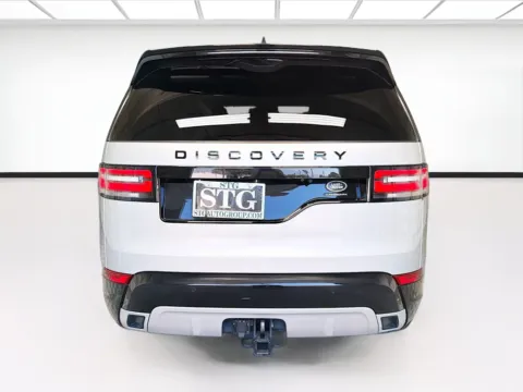More photos of 2020 Land Rover Discovery Landmark Edition at STG Montclair, CA