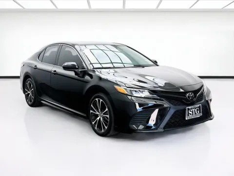 Another view of 2020 Toyota Camry SE for sale in Montclair, CA at STG Montclair