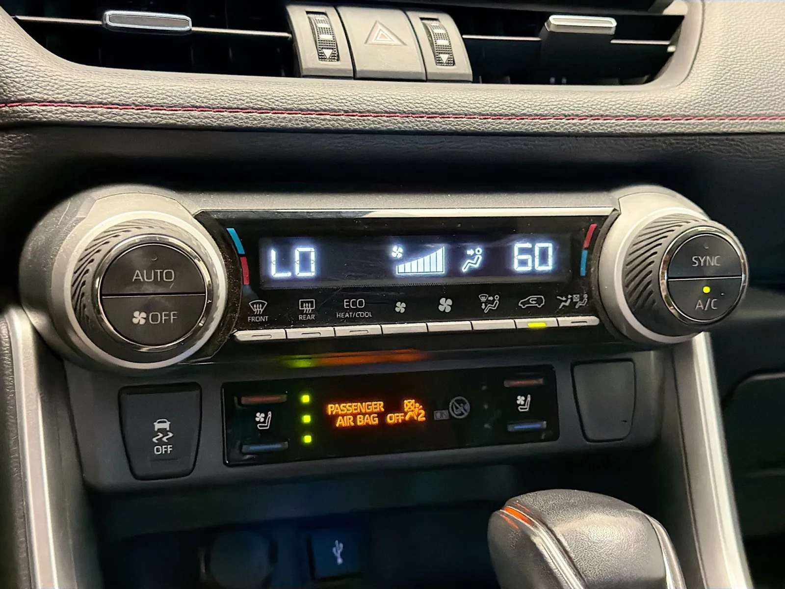 Toyota RAV4 photo 10