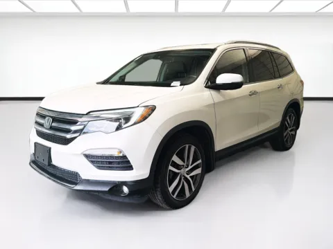 White 2018 Honda Pilot Elite for sale in Montclair, CA