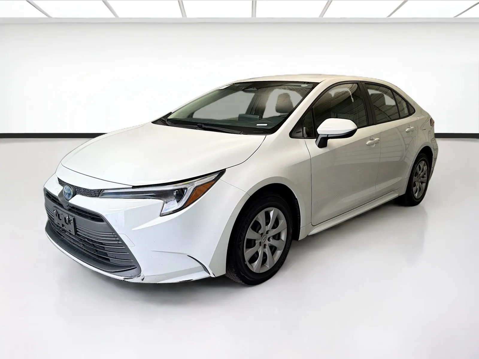 White 2023 Toyota Corolla Hybrid LE for sale in Montclair, CA