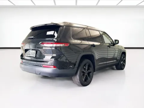 More photos of 2023 Jeep Grand Cherokee L Altitude at STG Montclair, CA