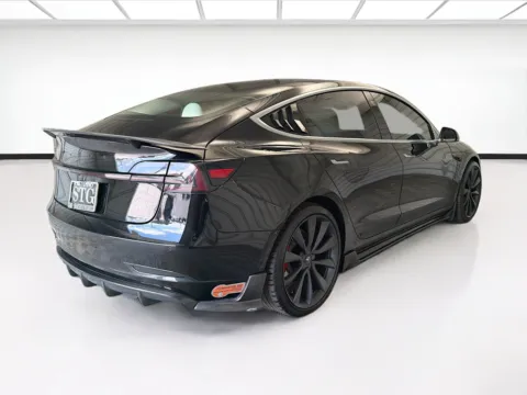 More photos of 2020 Tesla Model 3 Performance at STG Montclair, CA