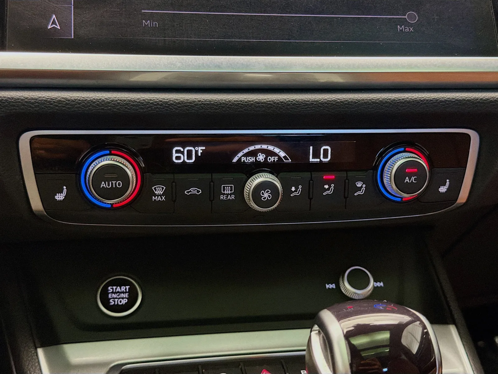 Audi Q3 photo 10
