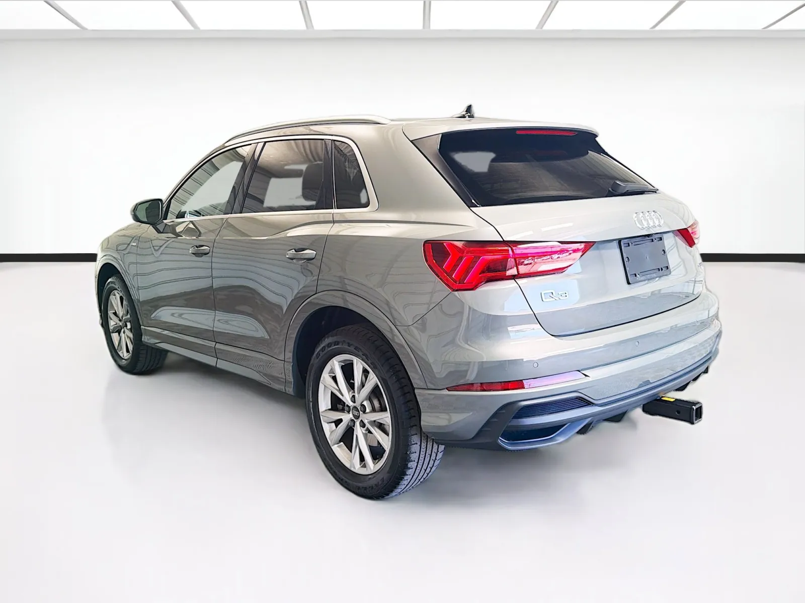 Audi Q3 photo 6