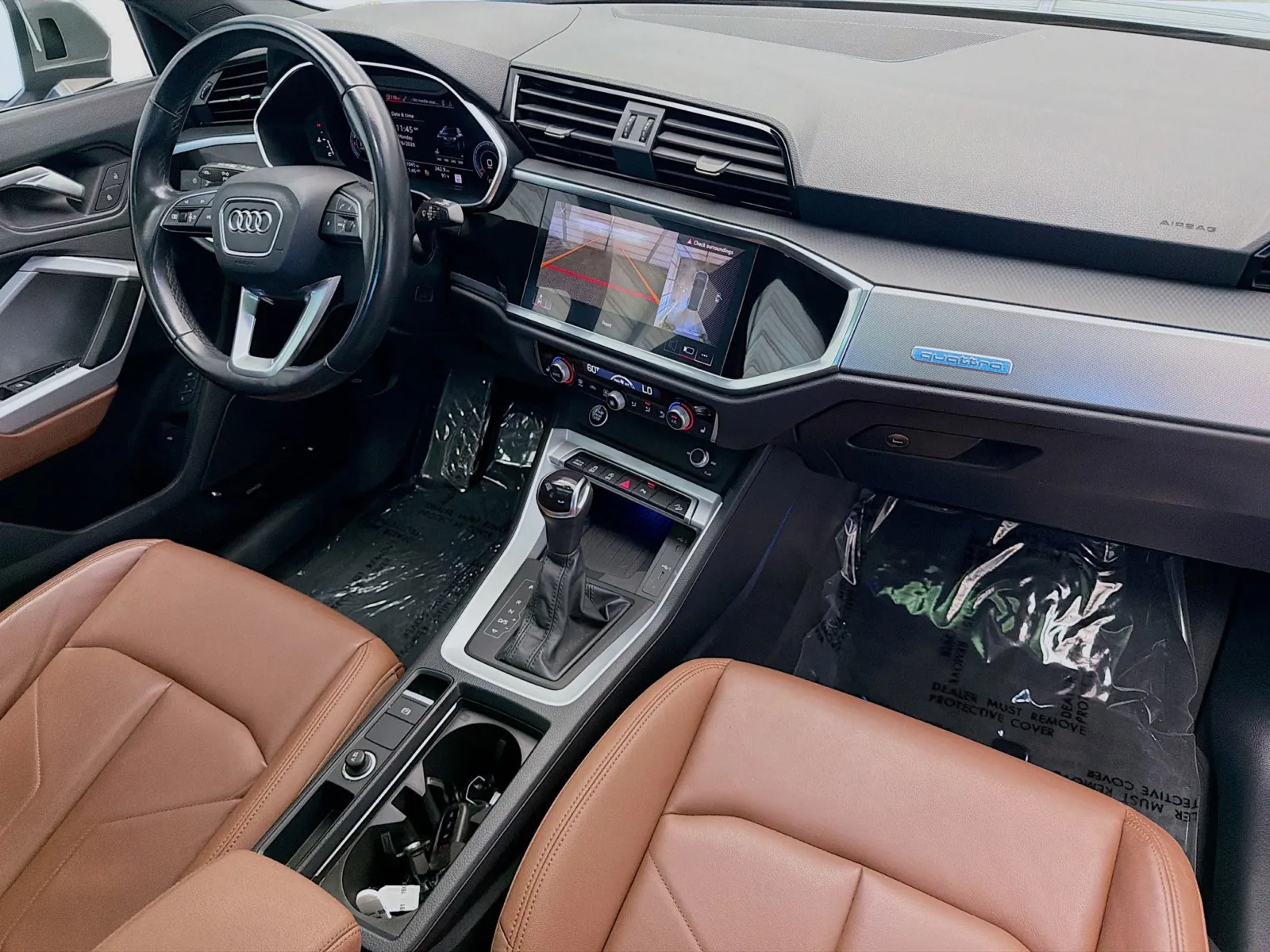 Audi Q3 photo 12