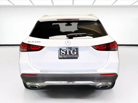 More photos of 2022 Mercedes-Benz GLA 250 PREMIUM PACKAGE & HEATED SEATS at STG Montclair, CA