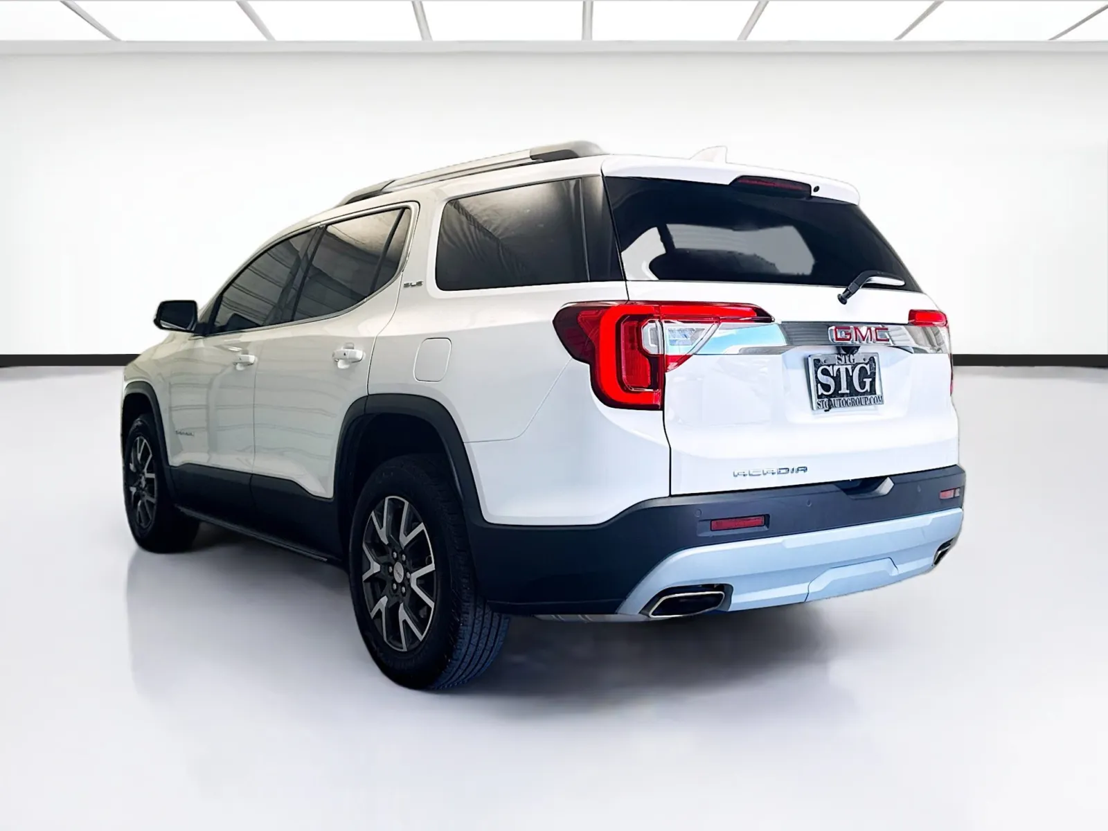 GMC Acadia photo 6