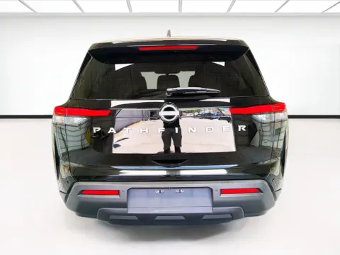 More photos of 2025 Nissan Pathfinder S at STG Montclair, CA