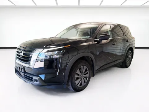 Black 2025 Nissan Pathfinder S for sale in Montclair, CA