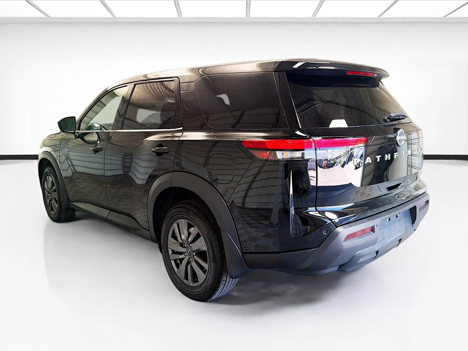 Nissan Pathfinder photo 6