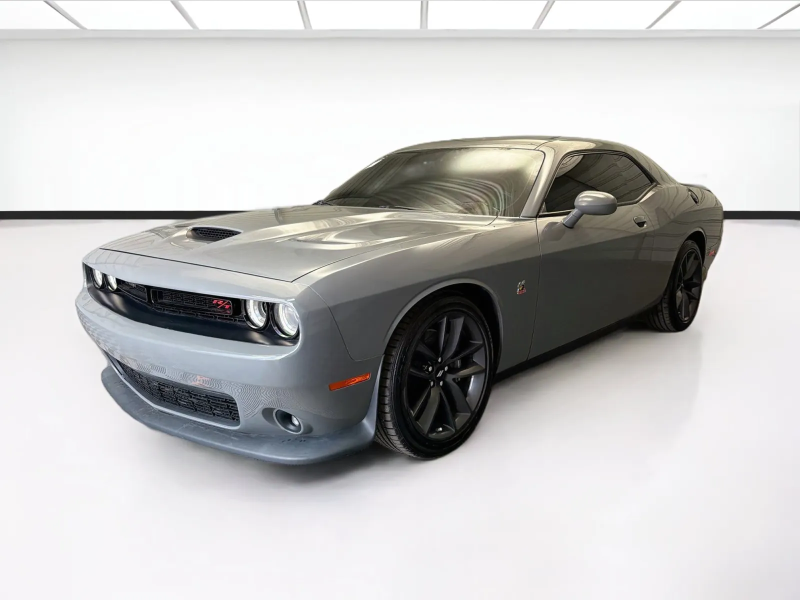 Gray 2019 Dodge Challenger R/T Scat Pack for sale in Montclair, CA