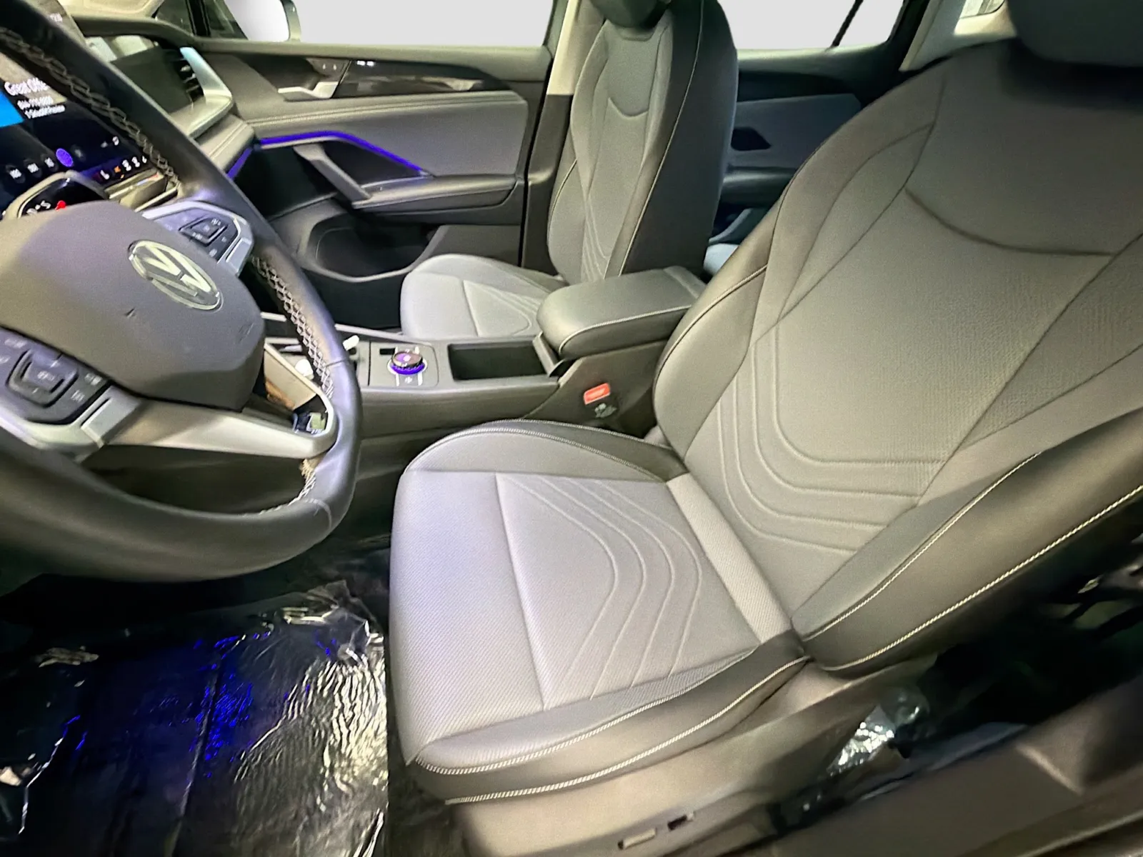 Volkswagen Tiguan photo 11