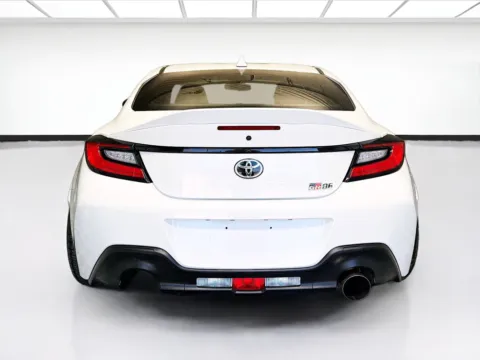 More photos of 2022 Toyota GR86 Premium at STG Montclair, CA