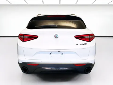 More photos of 2020 Alfa Romeo Stelvio at STG Montclair, CA