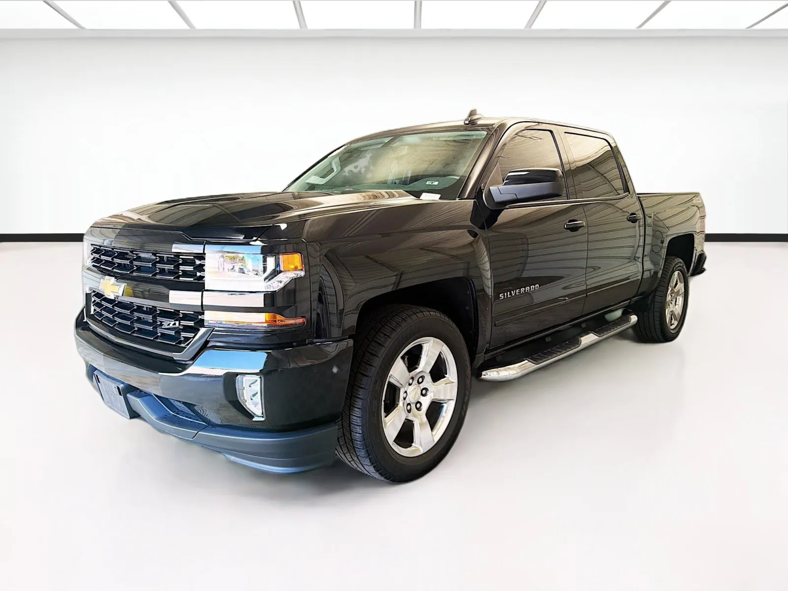 Black 2017 Chevrolet Silverado 1500 LT LT1 for sale in Montclair, CA
