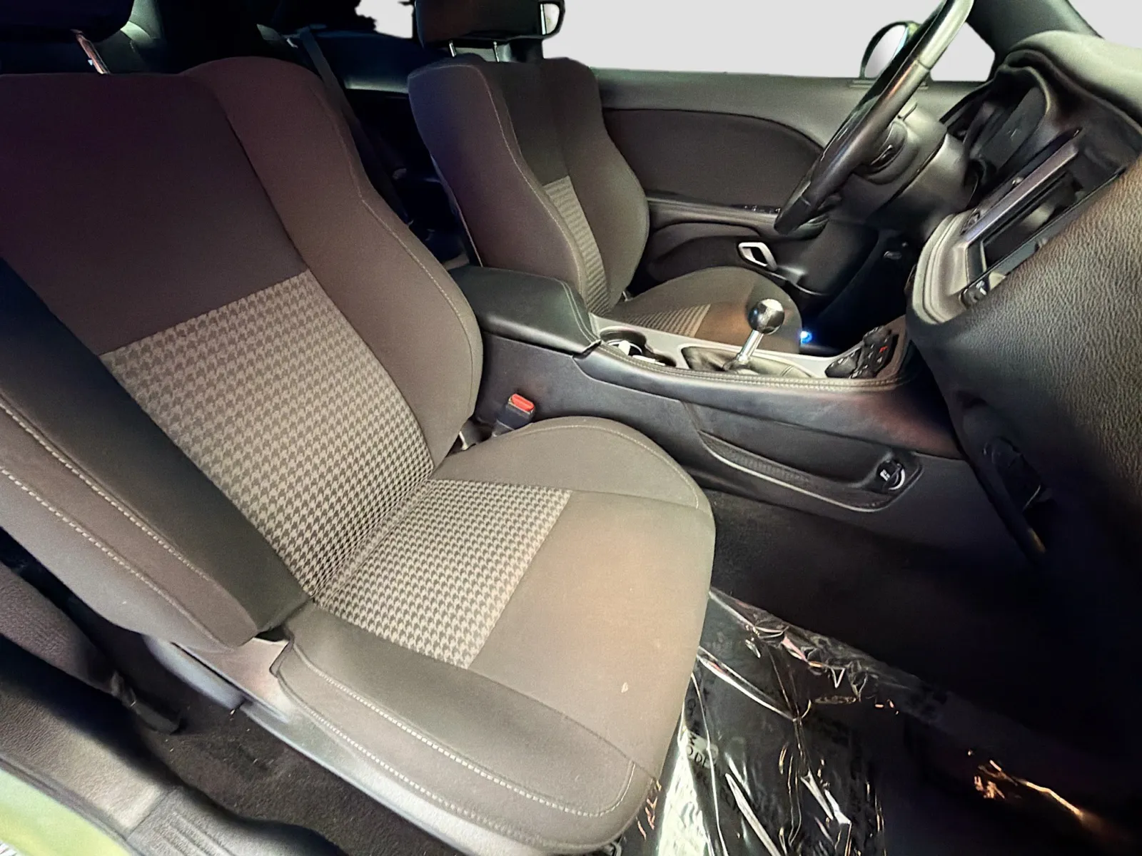 Dodge Challenger photo 14