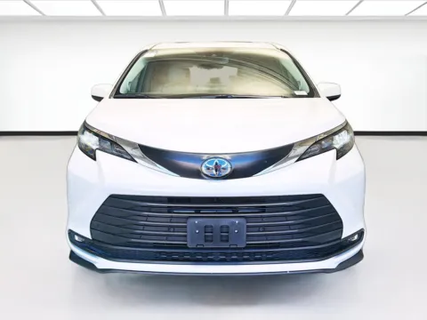 Photos of 2025 Toyota Sienna XLE 8 Passenger for sale in Montclair, CA at STG Montclair
