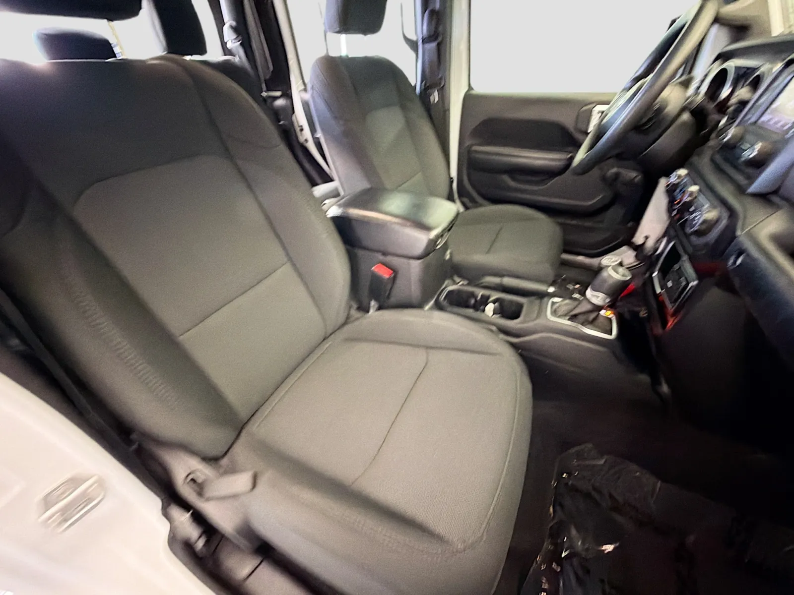 Jeep Gladiator photo 15