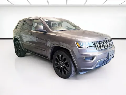 Another view of 2020 Jeep Grand Cherokee Altitude for sale in Montclair, CA at STG Montclair