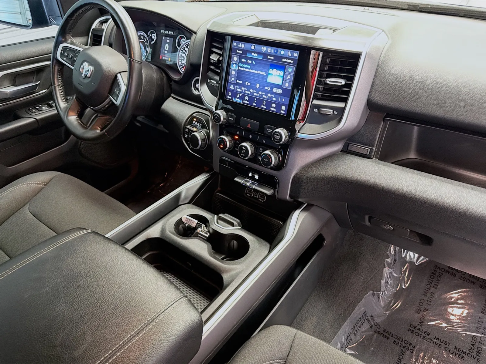 Ram 1500 photo 12