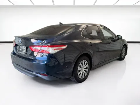 More photos of 2020 Toyota Camry Hybrid LE at STG Montclair, CA